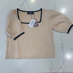 Classic square necked sweater, puff sleeved, cropped waist